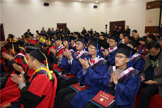西京学院2019届研究生毕业典礼暨学位授予仪式举行 西京学院2019届研究生毕业典礼暨学位授予仪式举行